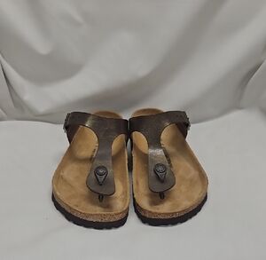 Birkenstock Women's Gizeh T Strap Golden Brown Sandals Size 38
